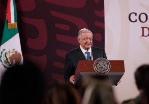 Anuncia AMLO iniciativa para prohibir el maltrato animal