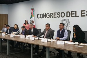 Comisi&oacute;n del Congreso avala acuerdo para garantizar una atenci&oacute;n digna y eficiente en los servicios del Registro Civil