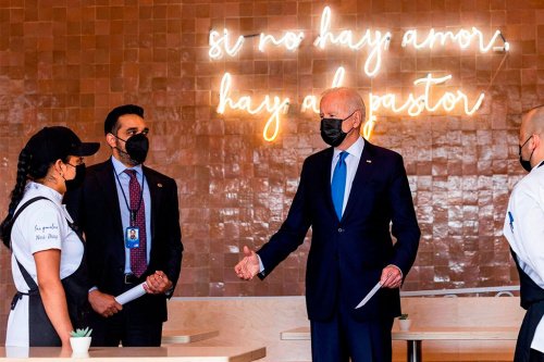 Celebra Biden el 5 de mayo con tacos y enchiladas