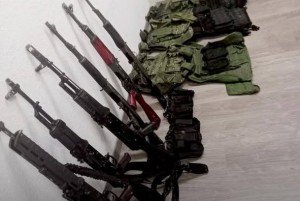 Aseguran armas y equipo táctico en operativo de Policía de Texmelucan y Semar