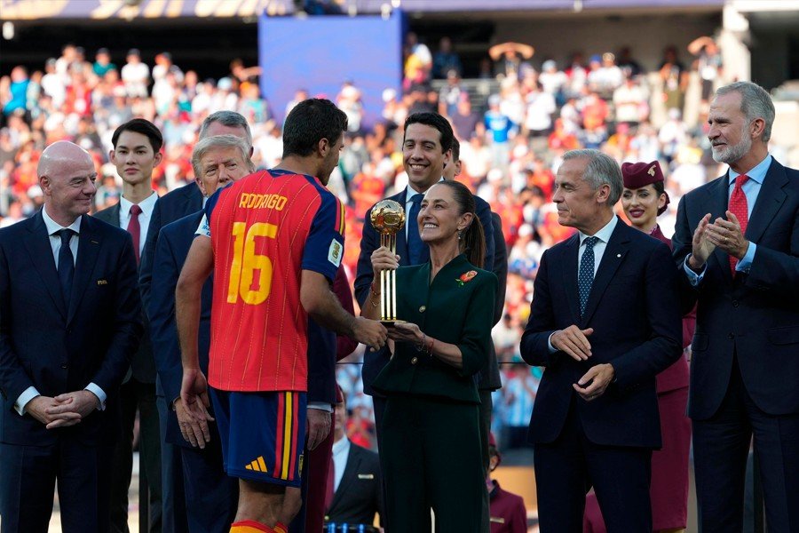 Sheinbaum entrega el Balón de Oro y destaca unidad de Norteamérica