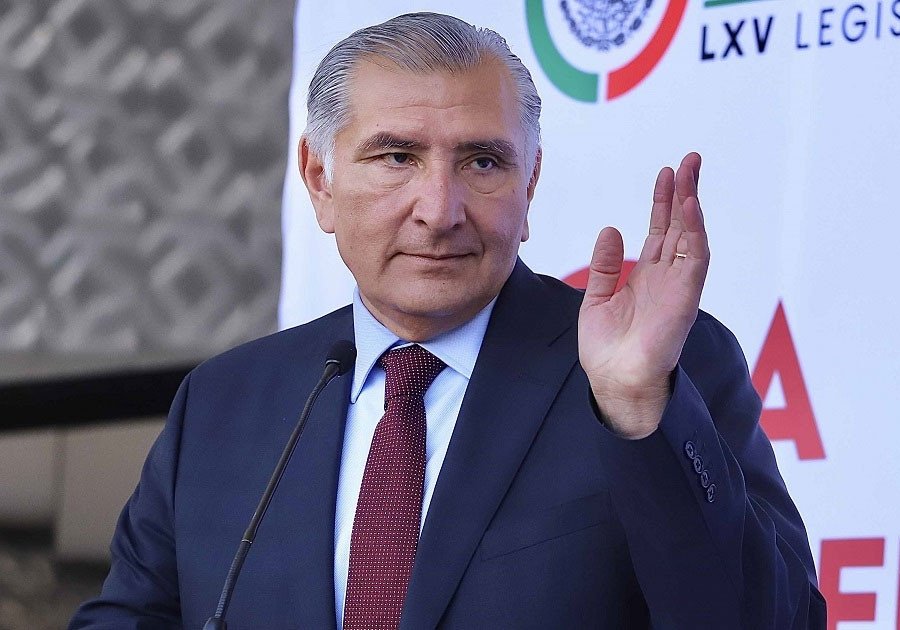 Quita Ad&aacute;n Augusto puntos a Marcelo hacia 2024