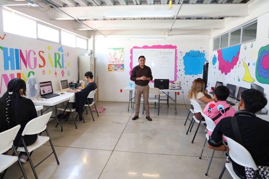 Habilita DIF Puebla Capital inscripciones para que adolescentes ingresen a la Prepa H&iacute;brida