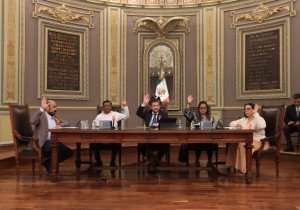 Aprueban leyes de Construcciones y de Desarrollo Económico Sustentable