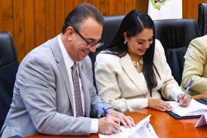 Fortalece Tonantzin Fern&aacute;ndez v&iacute;nculos comerciales y tur&iacute;sticos para San Pedro Cholula