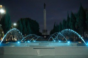 Espacios funcionales con inauguraci&oacute;n del mantenimiento de la fuente Hermanos Serd&aacute;n