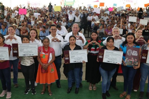 Fortalecimiento estatal al campo en Jonotla impulsa desarrollo regional