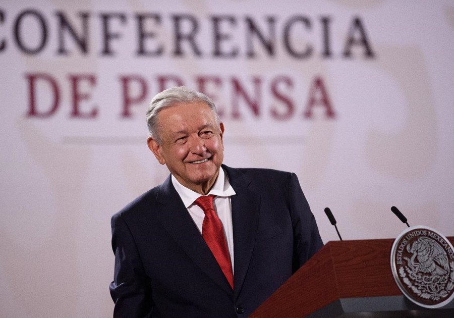 AMLO y Sheinbaum se reunir&aacute; con padres de Ayotzinapa el 29 de julio