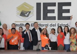 Se registra Fernando Morales ante el IEE para ir por gubernatura