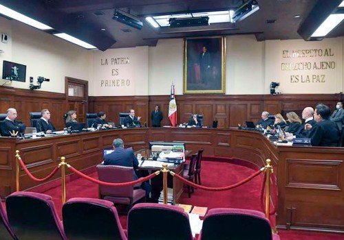Ministros de la Suprema Corte ajustan sueldos para ganar menos que Sheinbaum en 2025