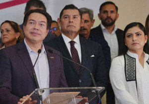 Armenta gana la encuesta de Morena