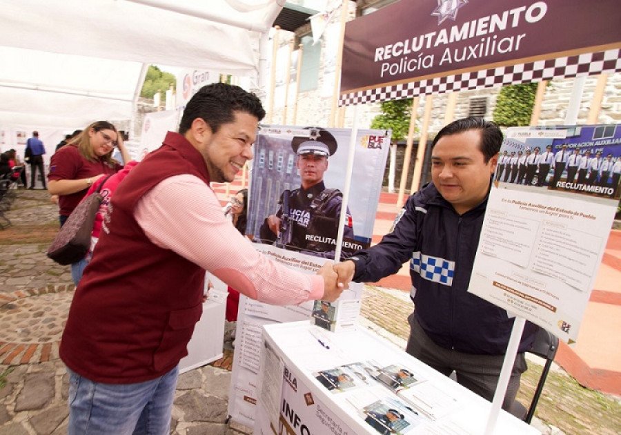 Realiza gobierno de Puebla quinta Feria del Empleo para la Inclusión de la Juventud