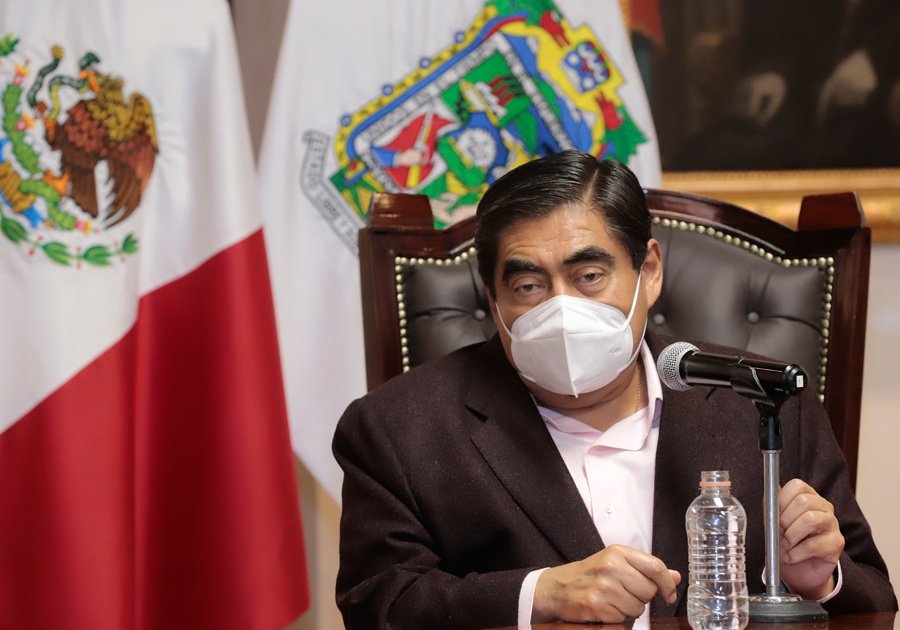 Facilita Gobierno de Puebla entrega de indemnizaciones a afectados de Xochimehuacan: MBH