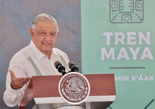 Descarta AMLO romper relaciones con Canad&aacute; por visas