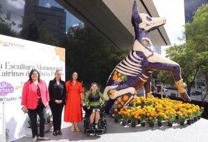 El arte y la tradición de Atlixco llegan al Senado con estatua monumental del Valle de Catrinas