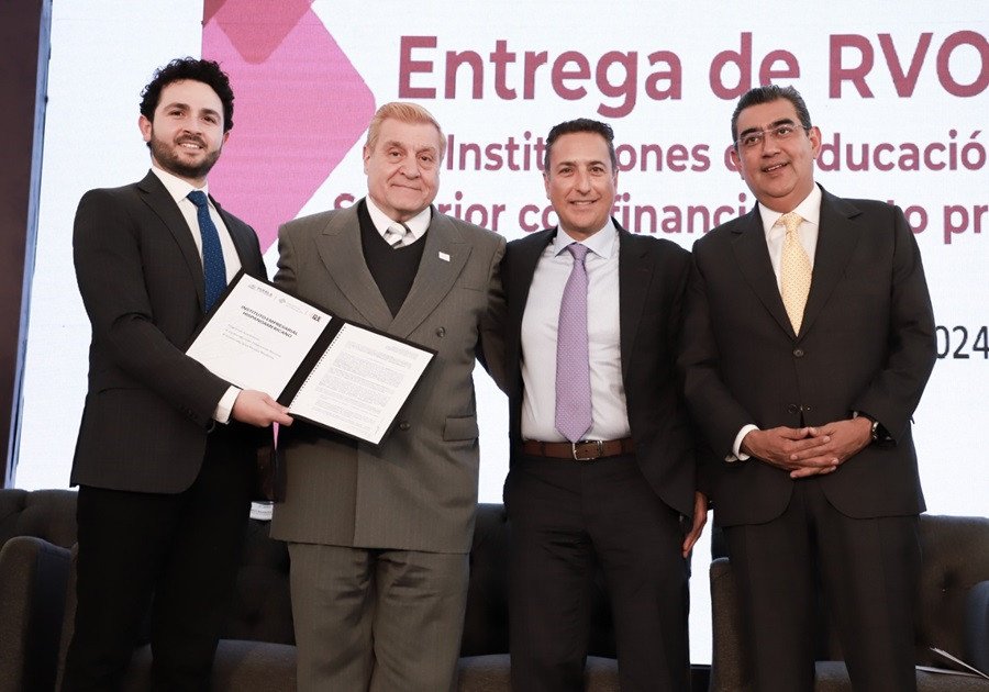 Impulsa gobierno estatal trabajo conjunto con sector privado para consolidar desarrollo y bienestar en Puebla