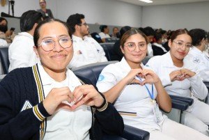 Suma voluntades SEDIF y logra 12 reconstrucciones mamarias