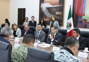 En Puebla no debe haber puerta giratoria: Armenta
