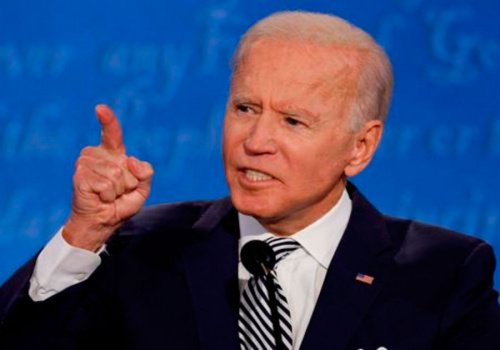 Ordena Biden comprobar si Covid-19 salió de laboratorio chino