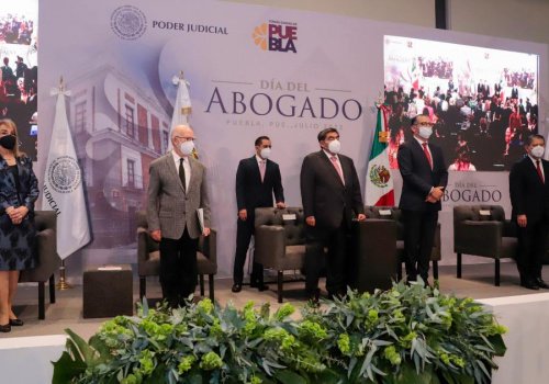 Anuncia Barbosa construcci&oacute;n de 10 sedes del Poder Legislativo