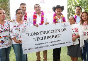 Respalda gobierno de Puebla labor de maestras y maestros, reafirma Sergio Salomón