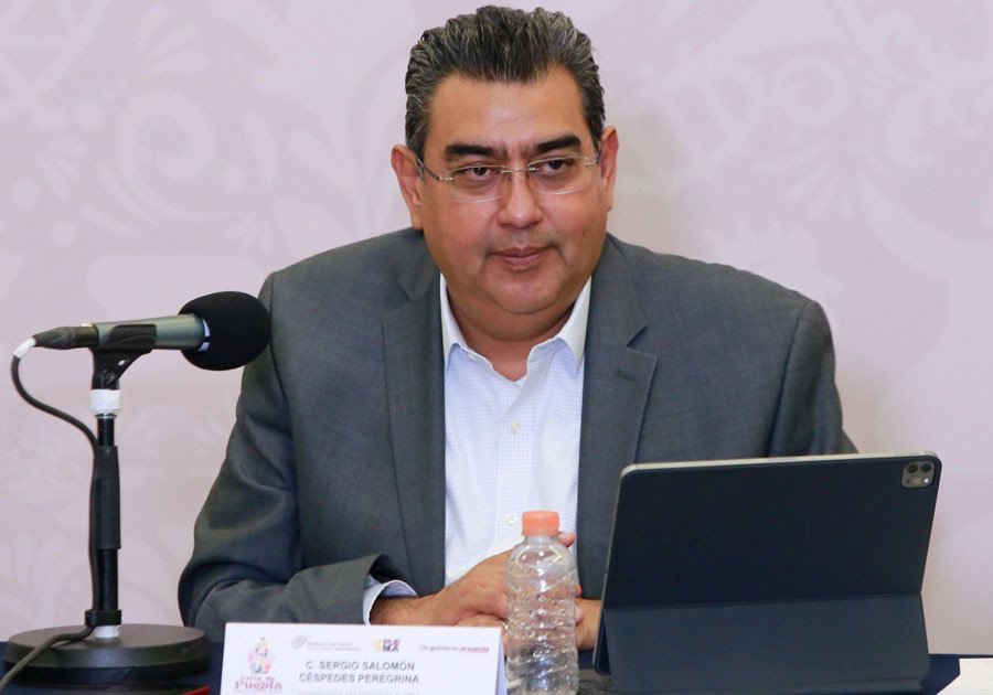 Con federación y municipios, gobierno estatal impulsa acciones en común a favor de Puebla: Sergio Salomón