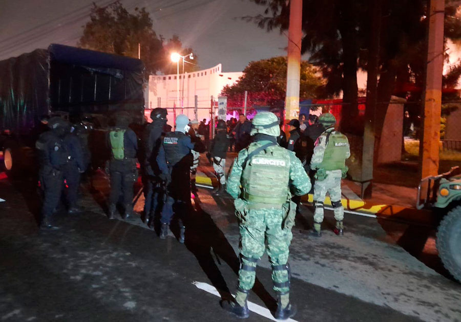 Rescatan a 688 migrantes en Puebla
