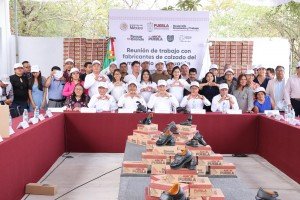 Resurge industria del calzado con impulso a cooperativas y riqueza comunitaria