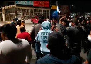 Atropella patrulla a repartidor de pizzas