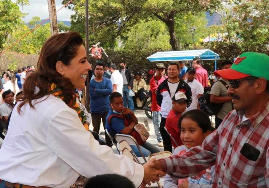 Refrendan Mixteca y Sierra Negra compromiso con 4T: Olivia Salomón