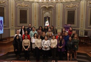 Entregan en el Congreso del Estado reconocimientos a participantes del foro &quot;Unidas Somos Más&quot;