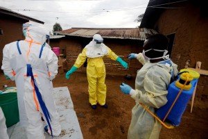 OMS declara emergencia internacional por agresivo brote de ebola en Congo