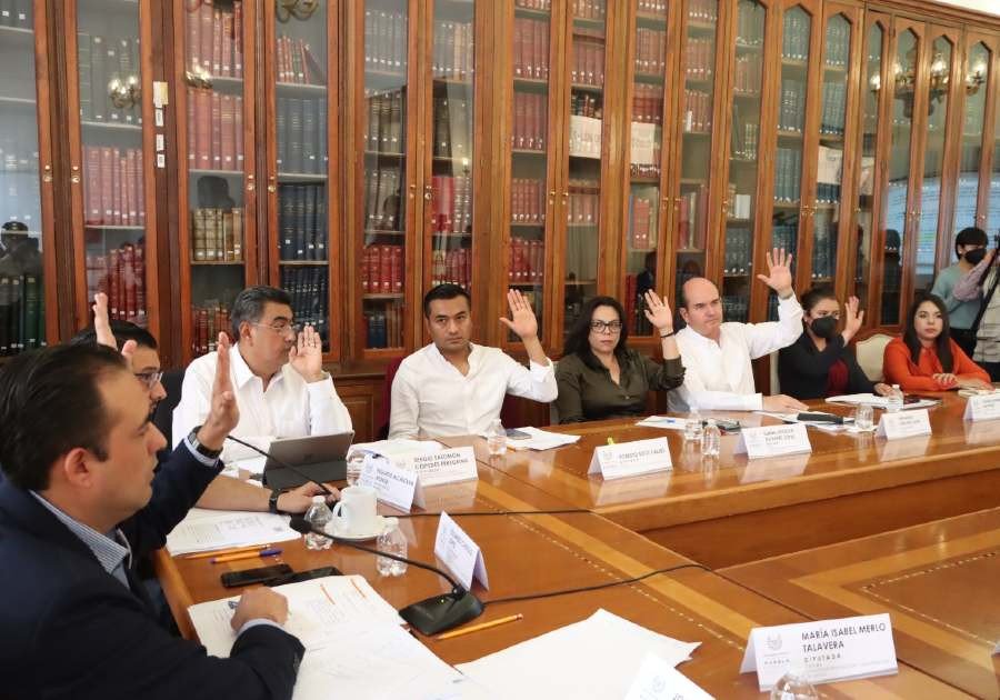 Sin M&oacute;nica Silva, aprueban en comisiones las reforma al Poder Judicial