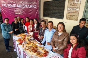 Encabeza Tonantzin Fern&aacute;ndez una exitosa edici&oacute;n m&aacute;s del tradicional Trueque de San Pedro Cholula