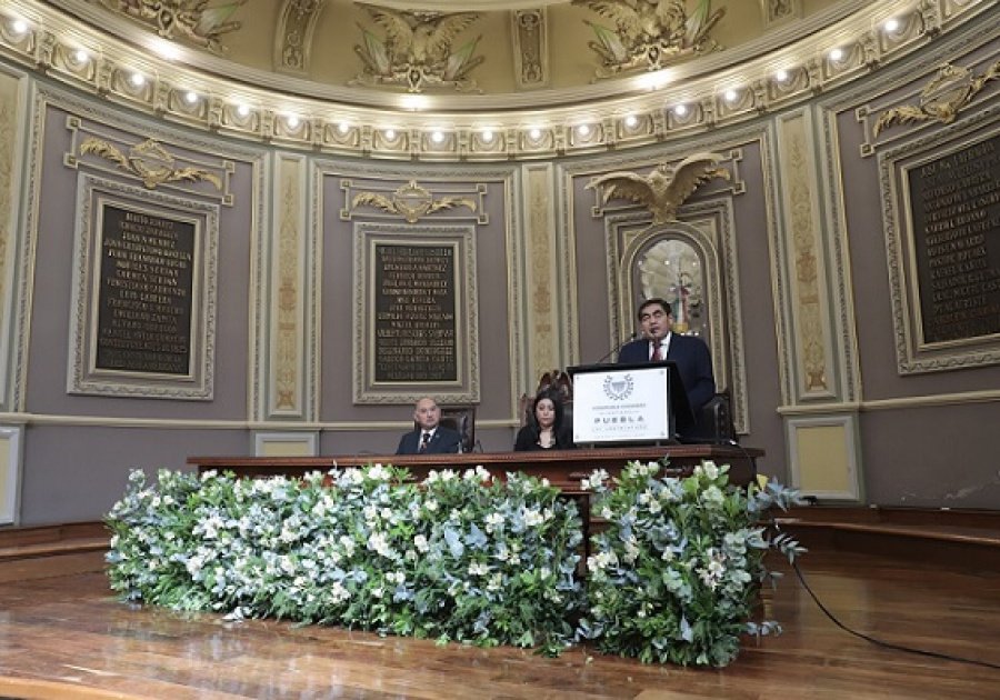 Tres a&ntilde;os de restauraci&oacute;n, tras la cuasi dictadura