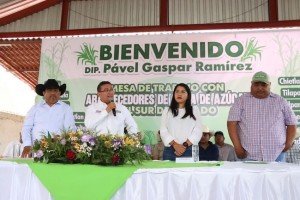 Fortalece P&aacute;vel Gaspar di&aacute;logo con productores ca&ntilde;eros del sur del estado
