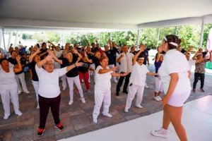 Realiza DIF Puebla Capital activación física masiva de personas adultas mayores en la Laguna de Chapulco”