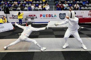 Talento poblano destaca en jornada de esgrima en Olimpiada CONADE 2026
