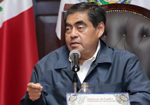 Obligaci&oacute;n de ayuntamientos hacer obra p&uacute;blica: Barbosa