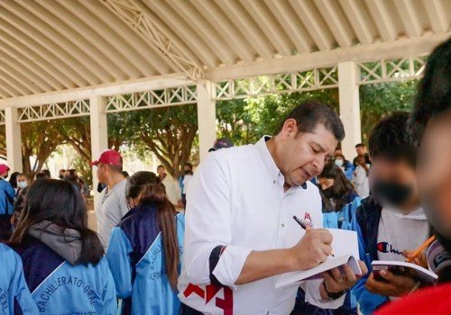 Con estrategia educativa, Alejandro Armenta proyecta a Puebla como la capital tecnol&oacute;gica de M&eacute;xico