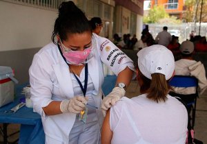 A partir de este viernes vacunación para capitalinos de 18 años en adelante