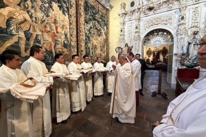 10 sacerdotes para la arquidiócesis angelopolitana