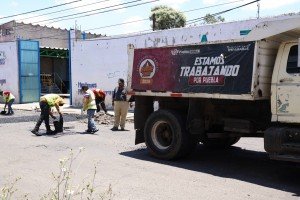 Gobierno de Pepe Chedraui continúa con acciones de bacheo en Barrio de San Miguel