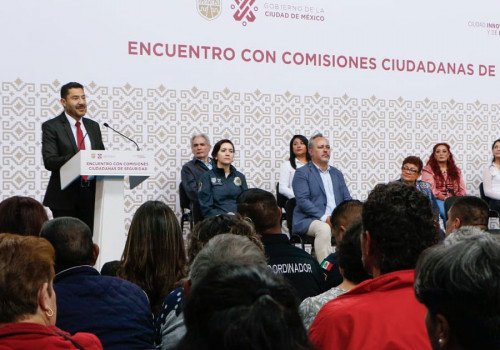 Reconoce Mart&iacute; Batres aporte de las Comisiones Ciudadanas de Seguridad a la reducci&oacute;n delictiva