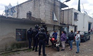 Policía municipal evita fraude por compra venta de vehículo en la joya, Texmelucan