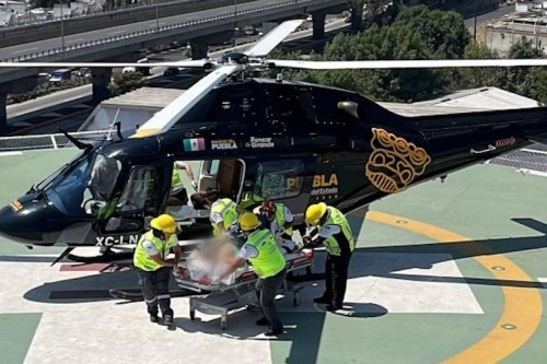 Con inmediatez, ambulancia a&eacute;rea logra atenci&oacute;n especializada a paciente desde Zacapoaxtla