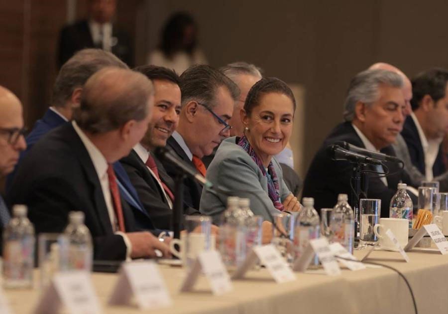 Sheinbaum se re&uacute;ne con integrantes del Consejo Coordinador Empresarial