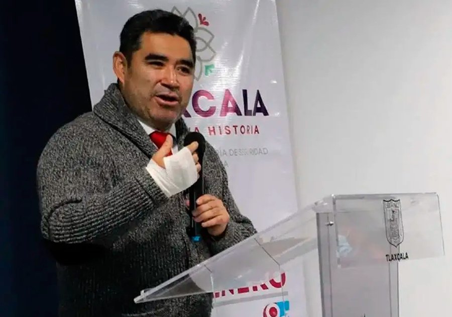 Secretario de Seguridad de Tlaxcala escapa de la FGR
