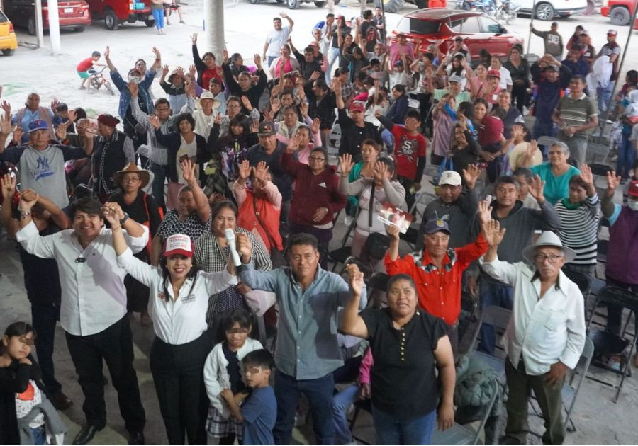 Campesinos de San Pedro Cholula apoyan a Tonantzin Fernández