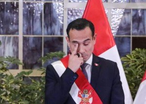 Congreso peruano destituye a Jos&eacute; Jer&iacute; tras irregularidades en contratos